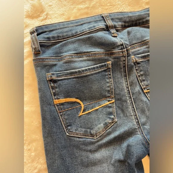 American Eagle Next Level Stretch Hi-Rise Jegging - Picture 13 of 16